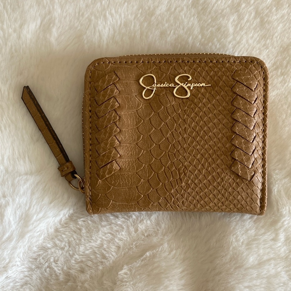 NWOT Jessica Simpson Tan Wallet